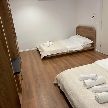 Nn Villa *