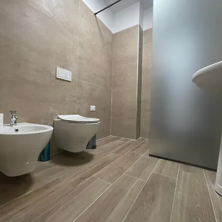 Nn Villa *