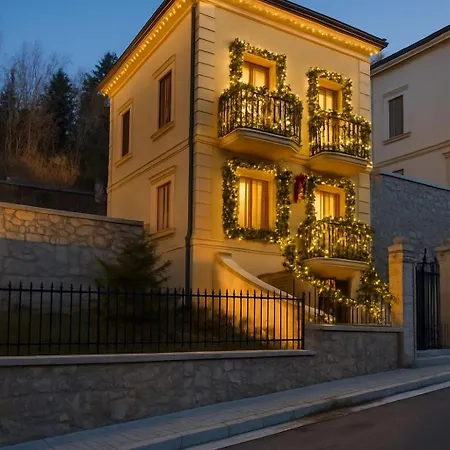 Nn Villa *