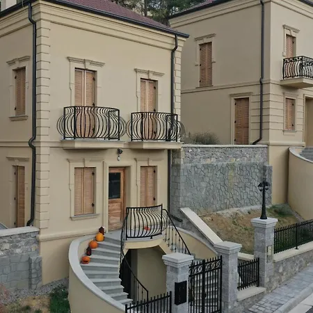 Nn Villa